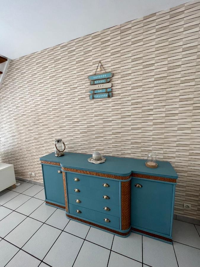 Maison Calme Avec Terrasse - Calypso Уистреам Экстерьер фото